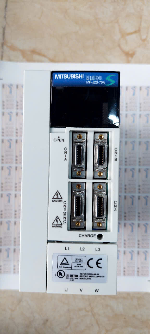 Bộ điều khiển Servo Mitsubishi MR-J2S-70A