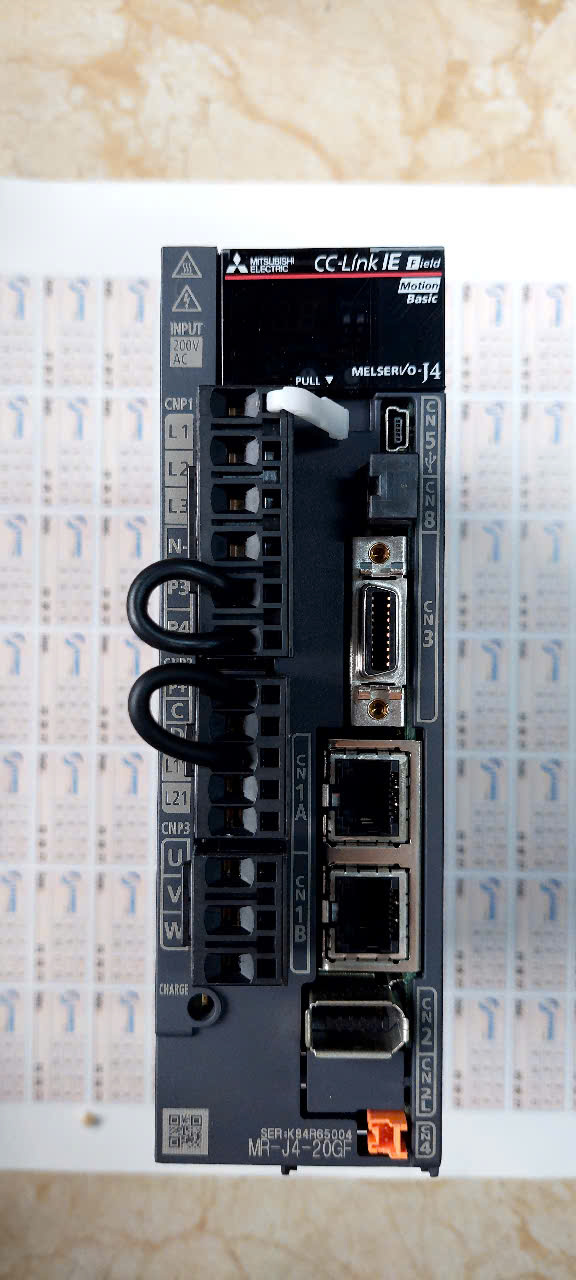 Bộ điều khiển Servo Mitsubishi MR-J4-20GF