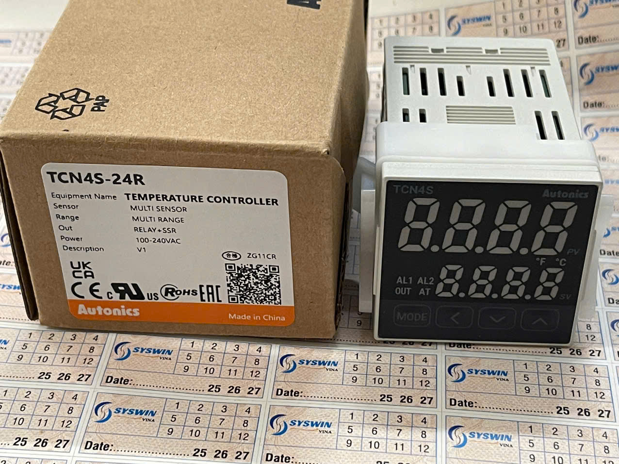 Bộ điều khiển nhiệt độ Autonics TCN4S-24R