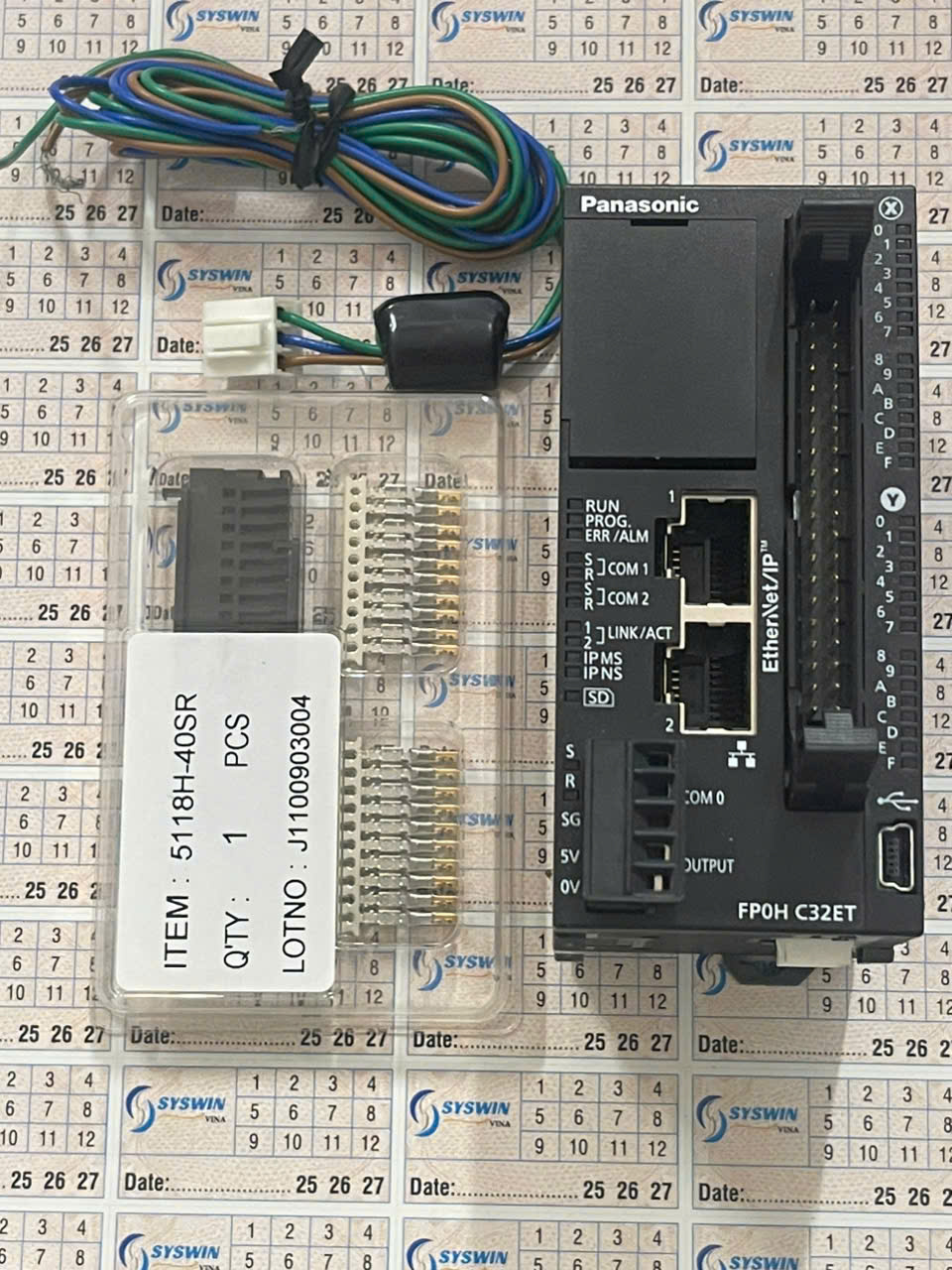 Bộ điều khiển lập trình Panasonic FP0H C32ET