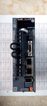 Bộ điều khiển Servo Mitsubishi MR-J4-40GF